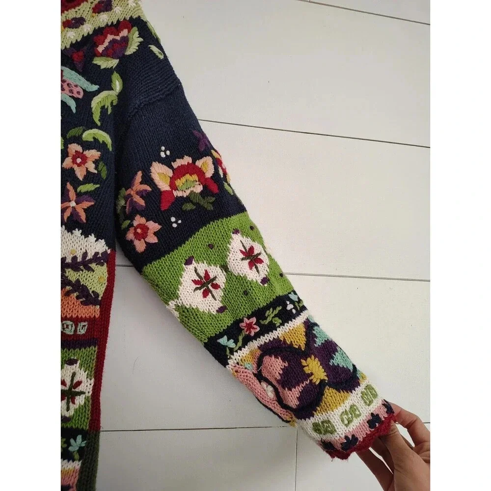 Vtg Boho LARGE Folk Art Knit Sweater Floral Cottage Crochet Trim Artsy Scandi - Picture 2 of 8